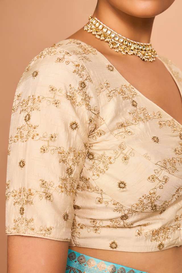 Off White Viscose Embroidered Blouse thumbnail image number null