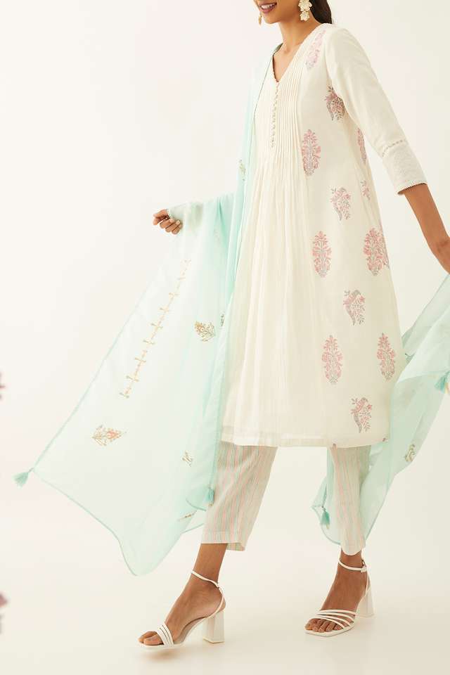 Light Blue Viscose Organza Embroidered Dupatta thumbnail image number null