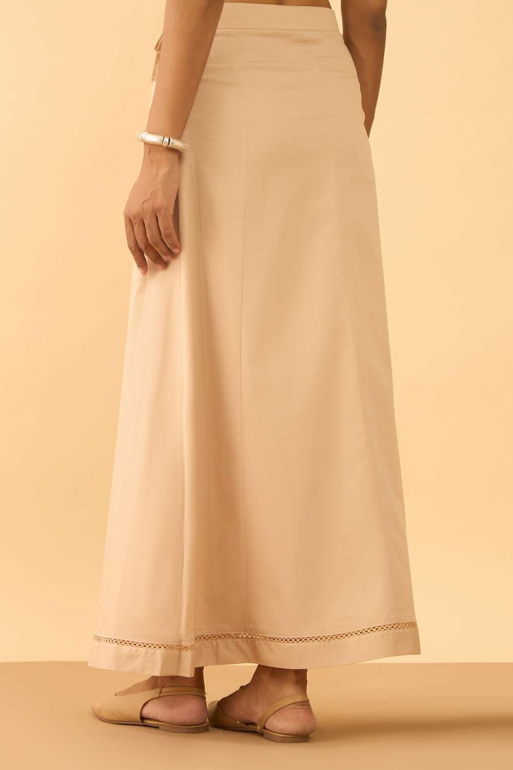 Beige Woven Cotton Lycra Inskirt image number null