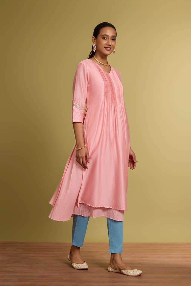 Light Pink Pure Silk Cotton Embroidered Kurta with Slip thumbnail image number null