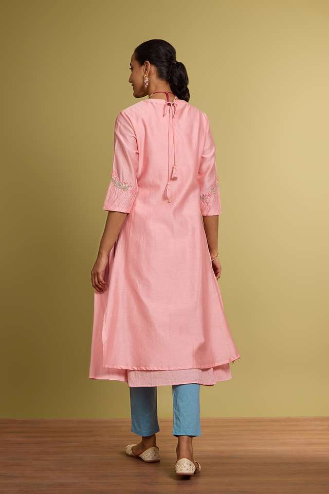 Light Pink Pure Silk Cotton Embroidered Kurta with Slip thumbnail image number null
