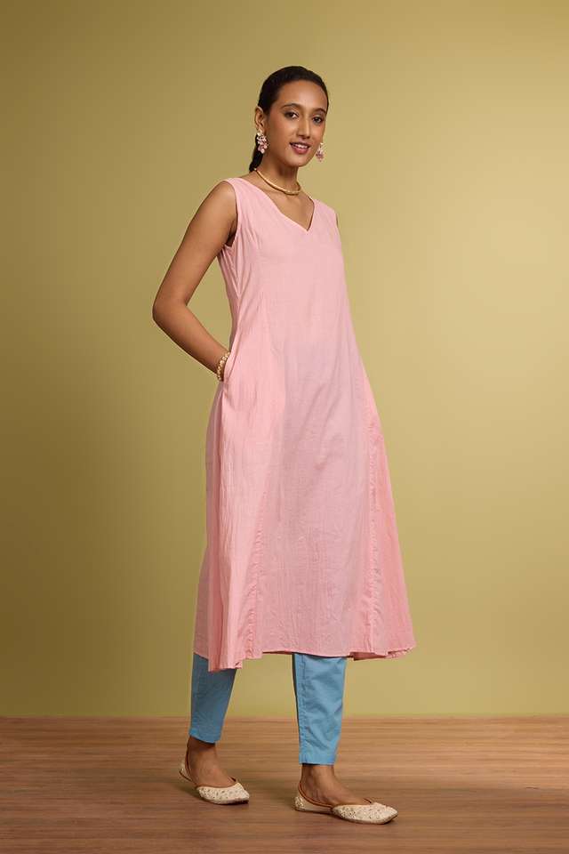 Light Pink Pure Silk Cotton Embroidered Kurta with Slip thumbnail image number null