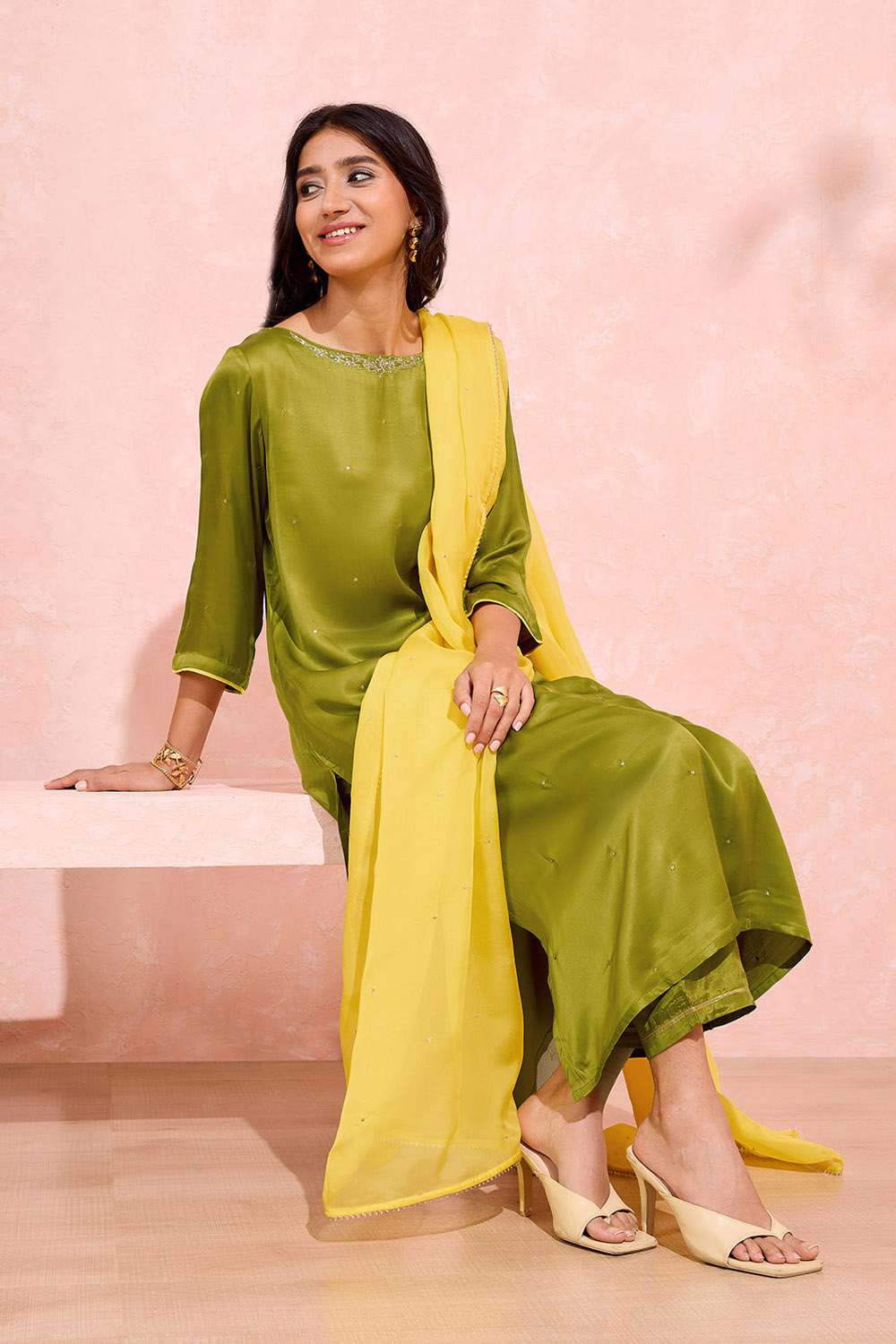 Green Viscose Embroidered Kurta Set image number null