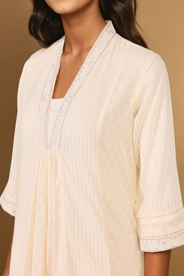 Off White Cotton Viscose Cutwork Kurta Set thumbnail image number null