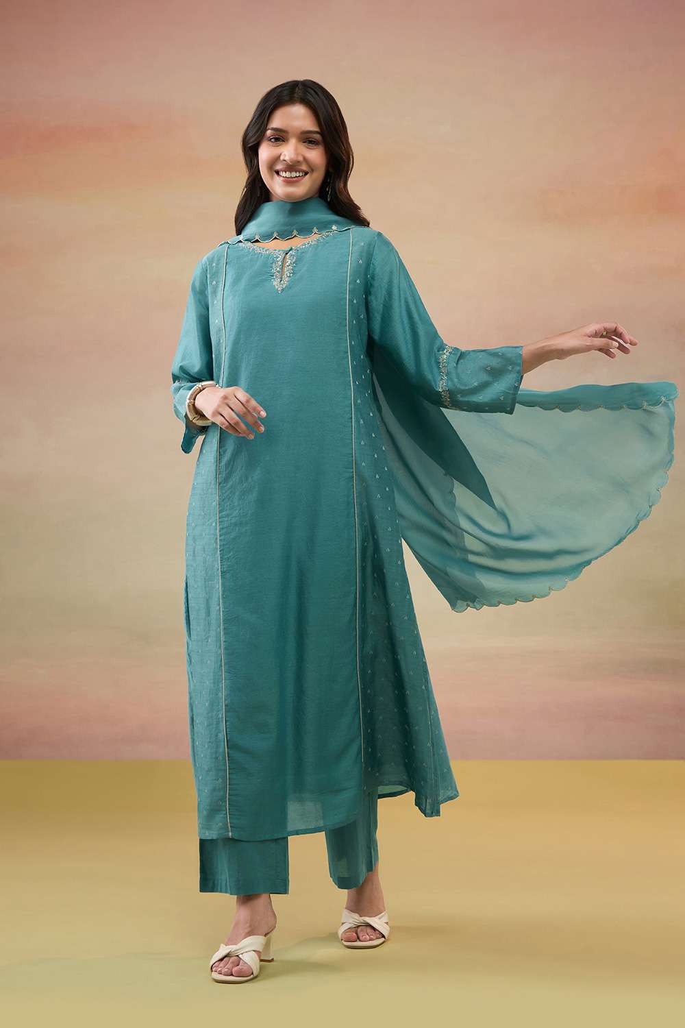 Dark Green Pure Silk Cotton Embroidered Kurta Set image number null