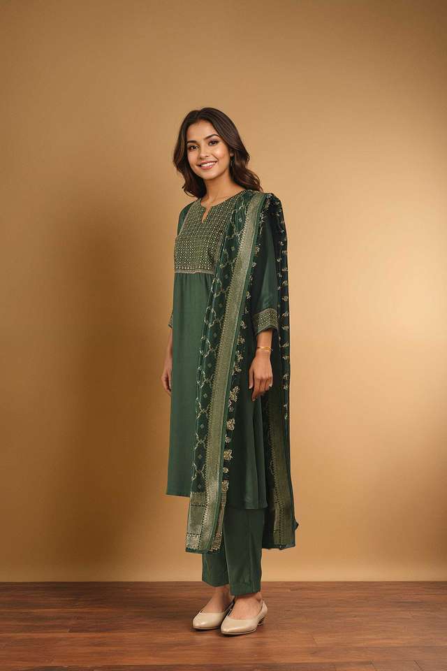 Green Viscose Embroidered Kurta Set thumbnail image number null