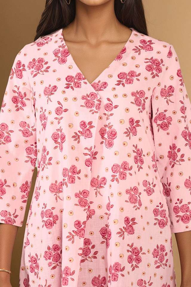Light Pink Pure Cotton Screen Printed Kurta Set thumbnail image number null