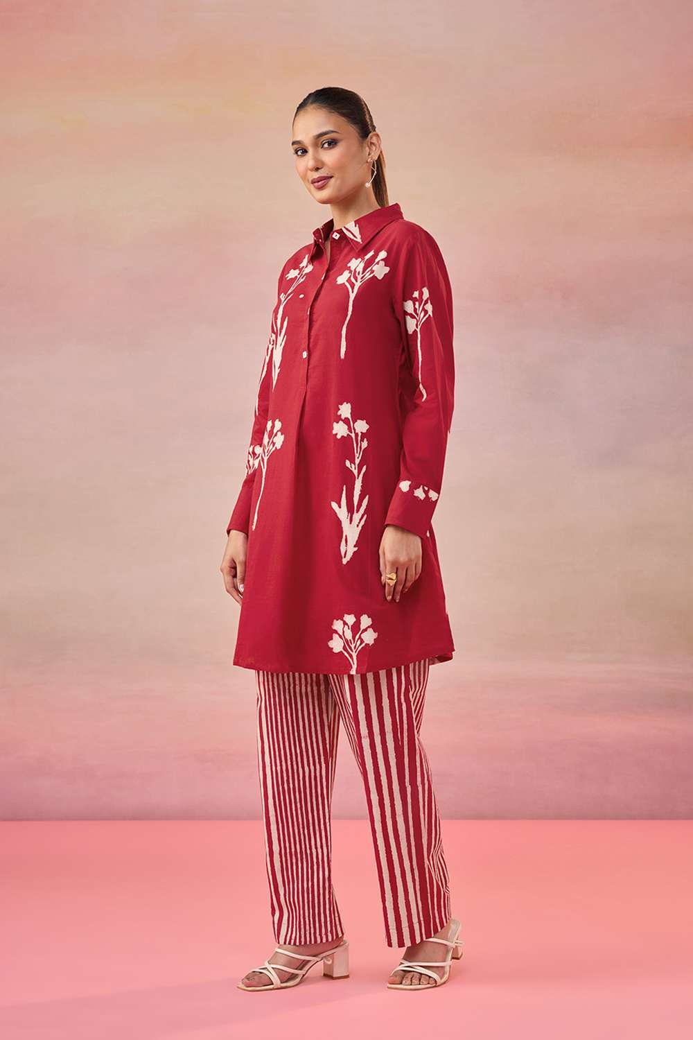 Red Dabu Block Printed Pure Cotton Kurta Set image number null