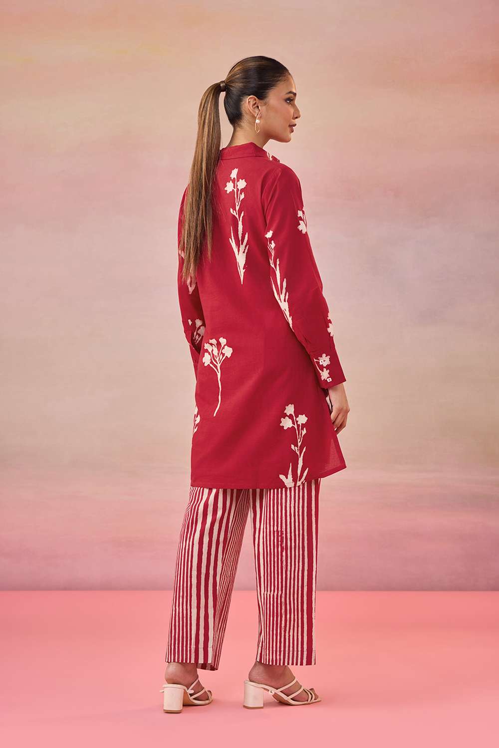 Red Dabu Block Printed Pure Cotton Kurta Set image number null