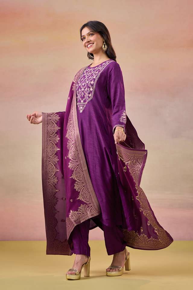 Dark Violet Pure Viscose Embroidered Kurta Set thumbnail image number null