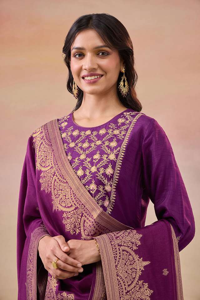 Dark Violet Pure Viscose Embroidered Kurta Set thumbnail image number null