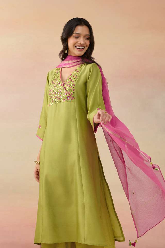 Green Pure Silk Cotton Shisha Kurta Set image number