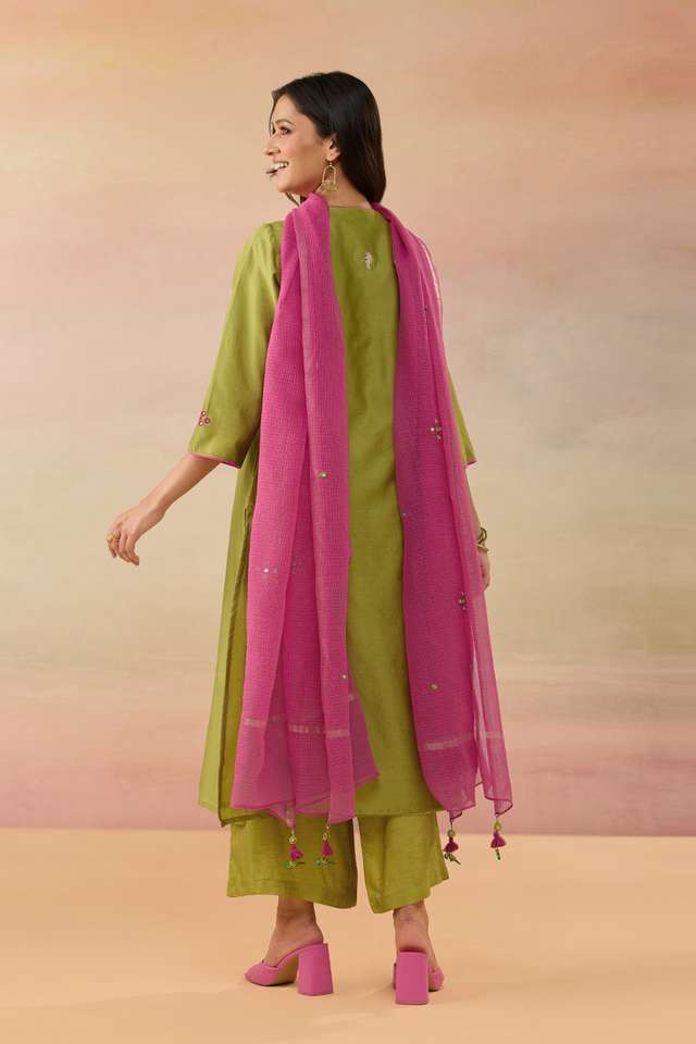 Green Pure Silk Cotton Shisha Kurta Set thumbnail image number null