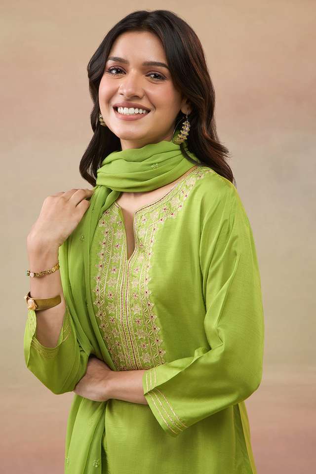Green Pure Viscose Embroidered Kurta Set thumbnail image number null