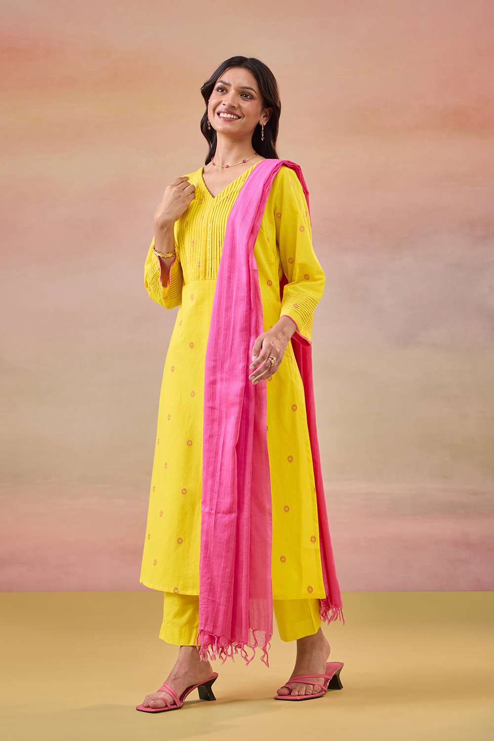 Yellow Woven Pure Cotton Kurta Set image number null