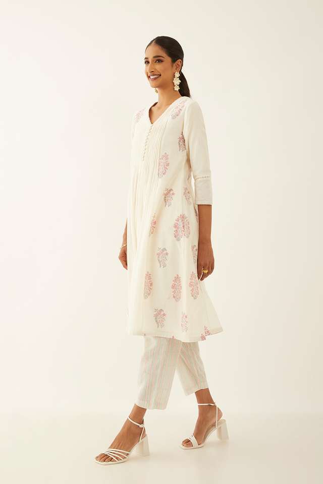 White Pure Silk Cotton Printed Sanganeri Kurta Set thumbnail image number null