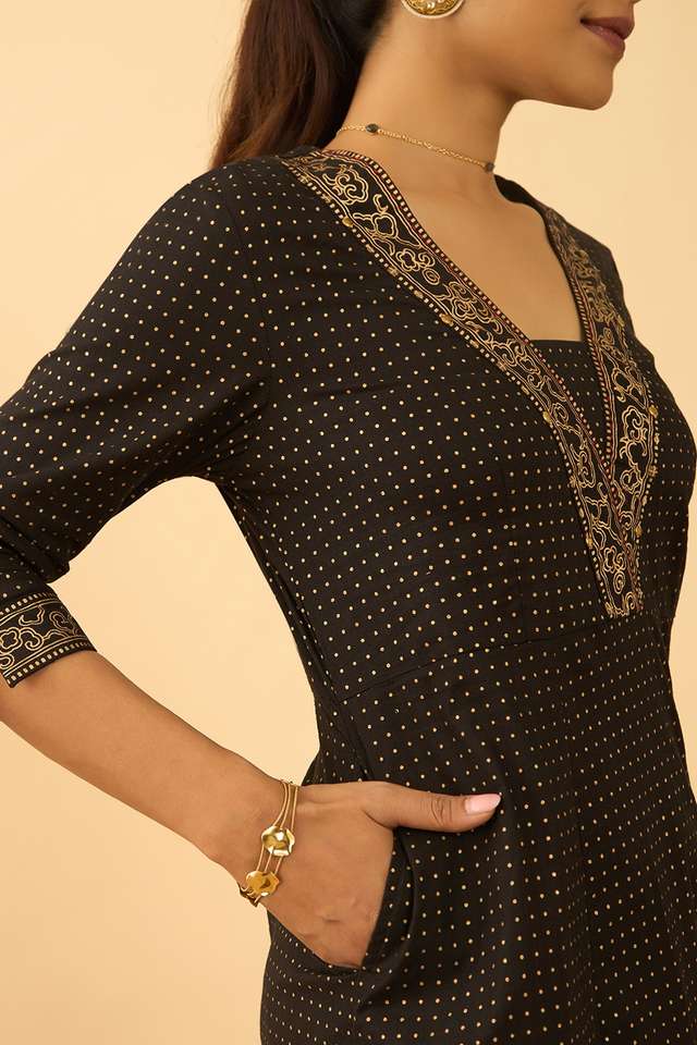 Black Screen Printed Pure Cotton Kurta thumbnail image number null