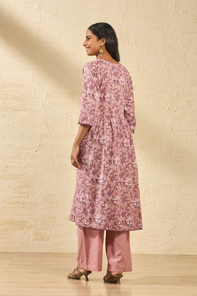 Light Pink Screen Printed Pure Cotton Kurta thumbnail image number null