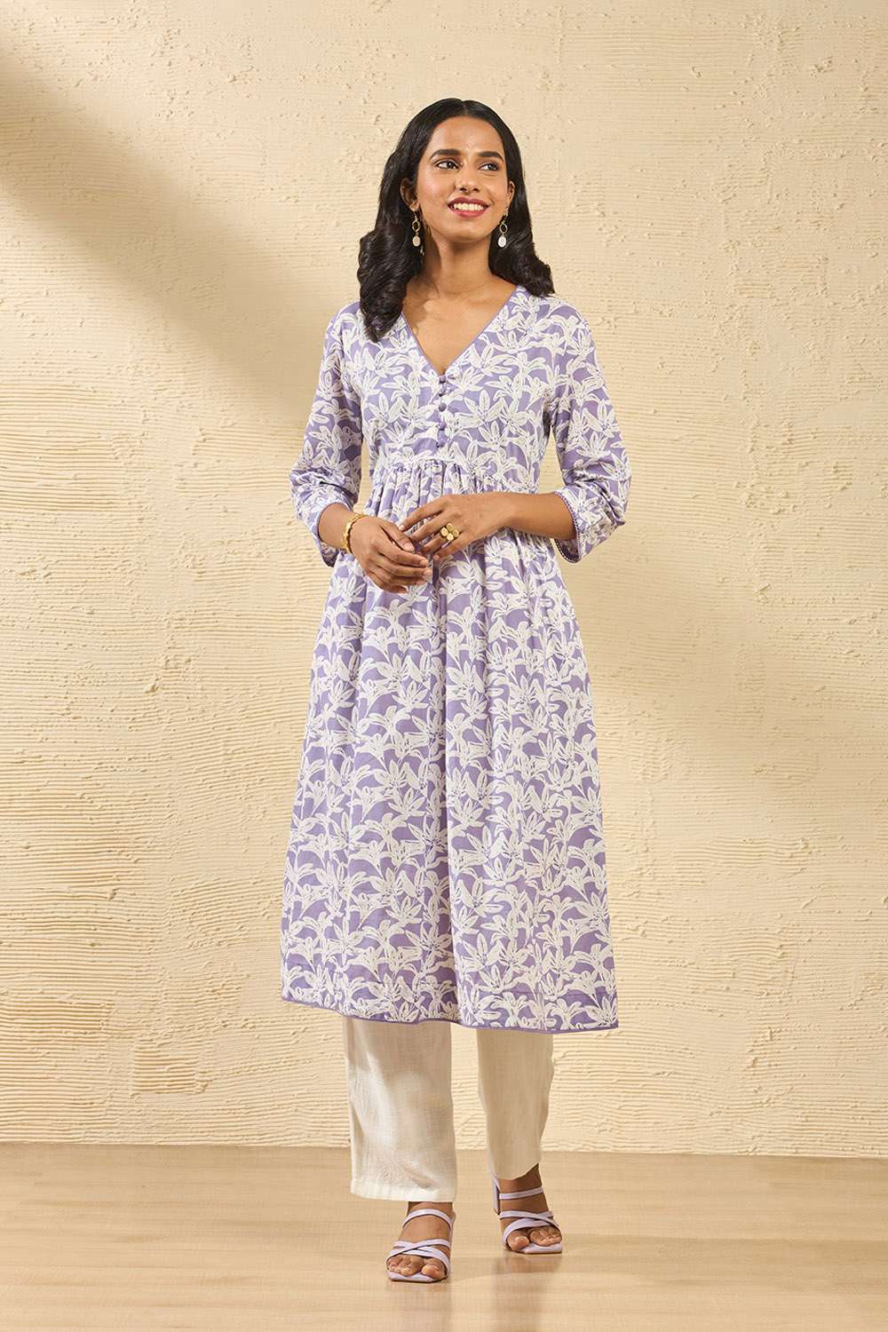 Violet Screen Printed Pure Cotton Kurta image number null