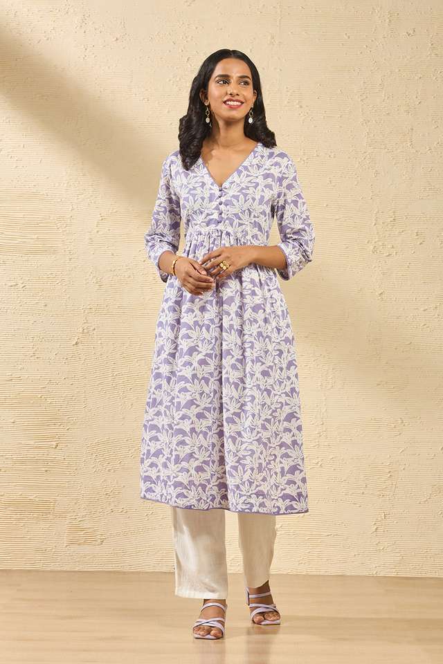 Violet Screen Printed Pure Cotton Kurta image number