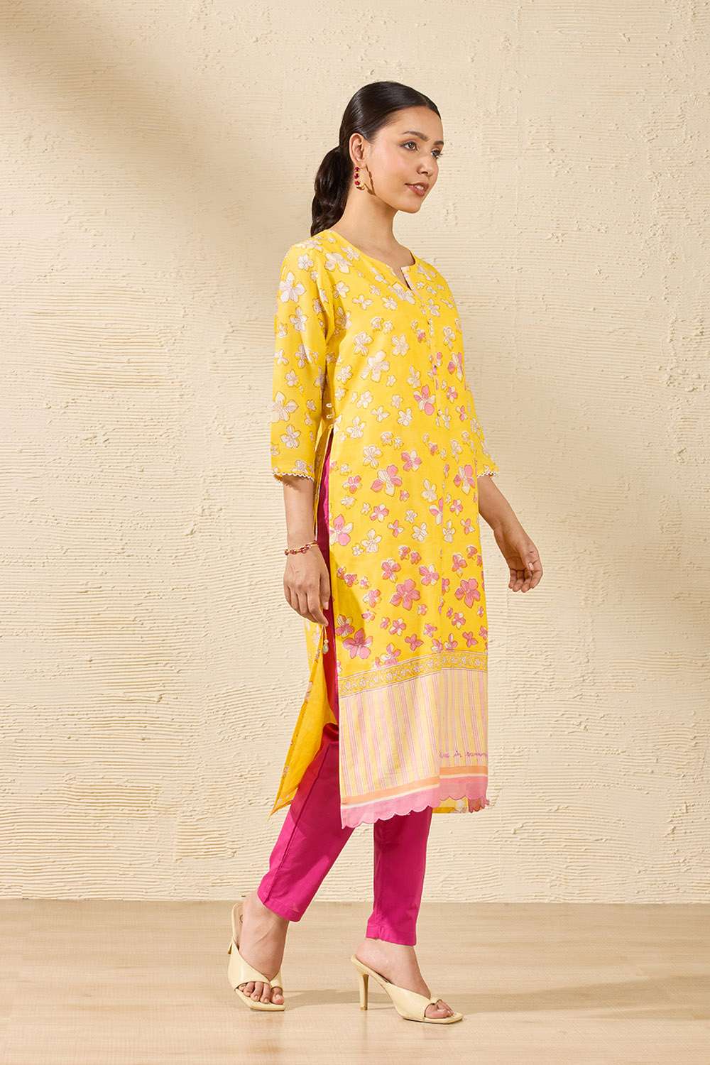 Light Yellow Sanganeri Block Printed Pure Silk Cotton Kurta image number null