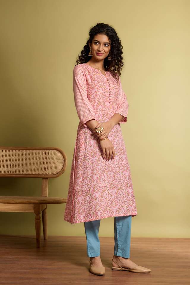 Light Pink Screen Printed Viscose Kurta thumbnail image number null