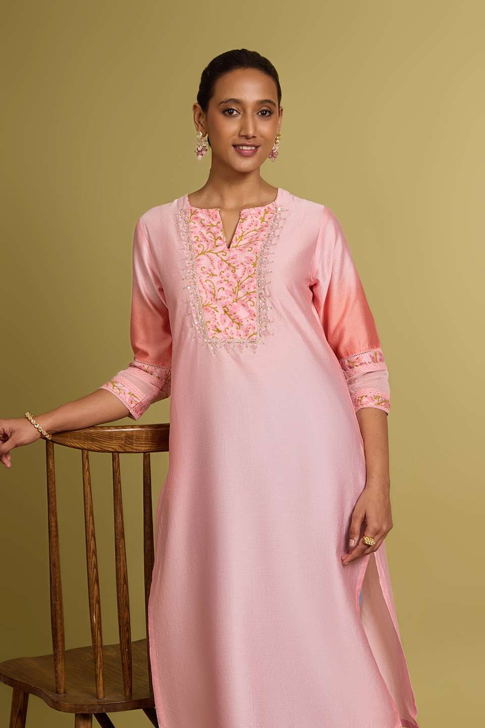 Light Pink Pure Silk Cotton Printed Embroidery Kurta