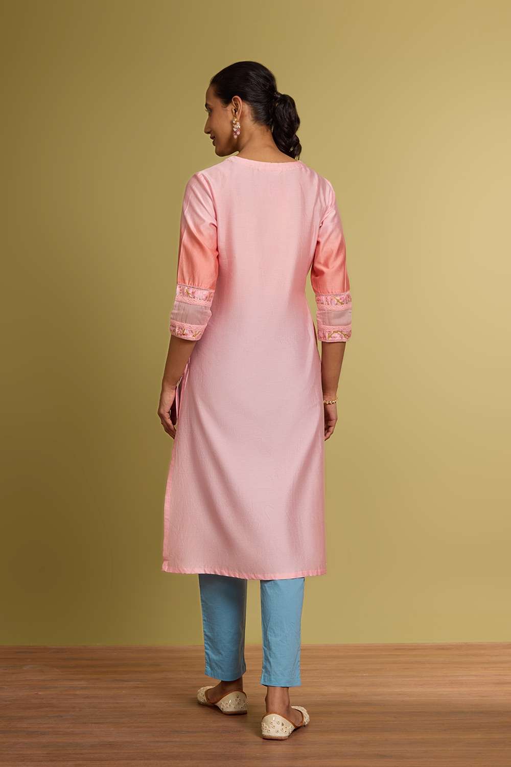 Light Pink Pure Silk Cotton Printed Embroidery Kurta image number null