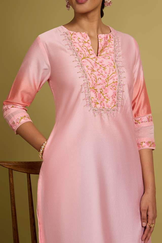 Light Pink Pure Silk Cotton Printed Embroidery Kurta thumbnail image number null