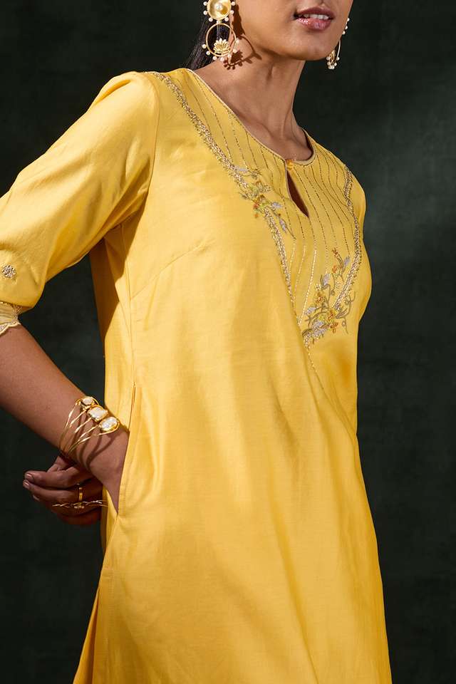 Yellow Pure Silk Cotton Embroidered Kurta thumbnail image number null