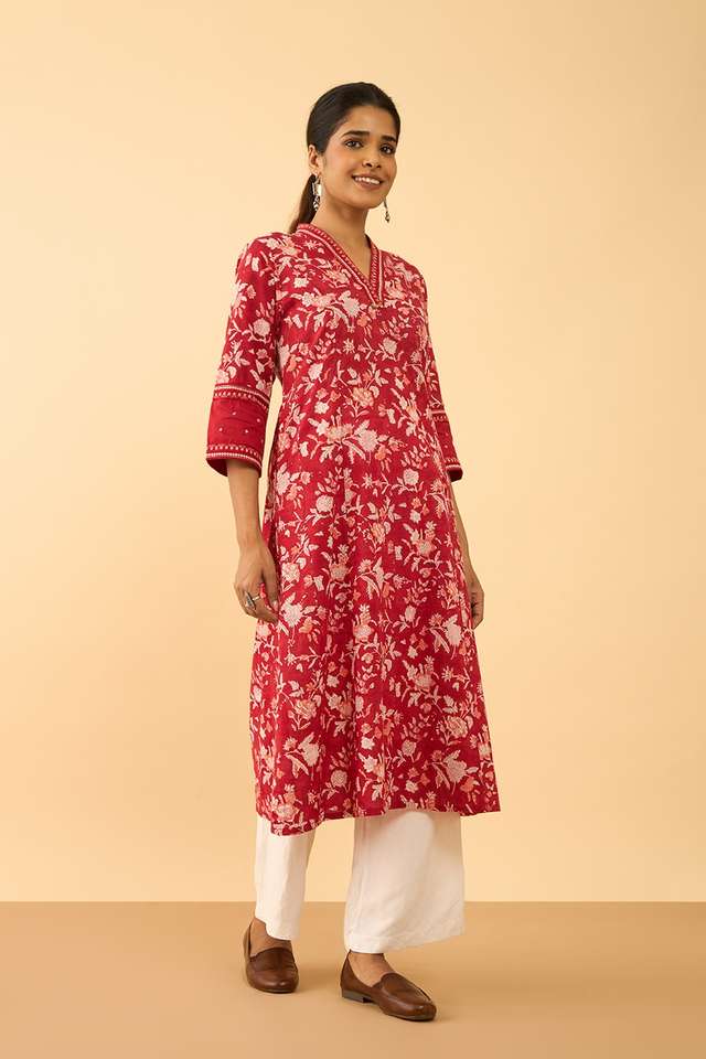 Red Pure Cotton Printed Sanganeri Kurta thumbnail image number null