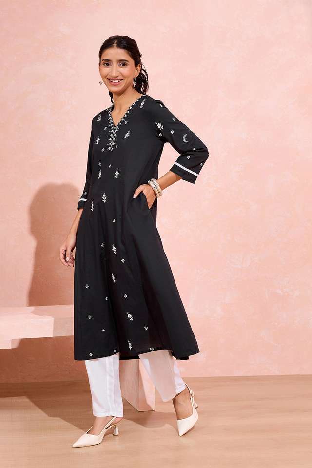 Black Cotton Chikankari Kurta thumbnail image number null