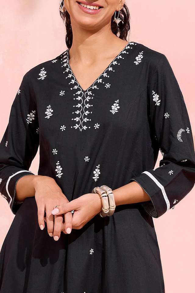 Black Cotton Chikankari Kurta thumbnail image number null