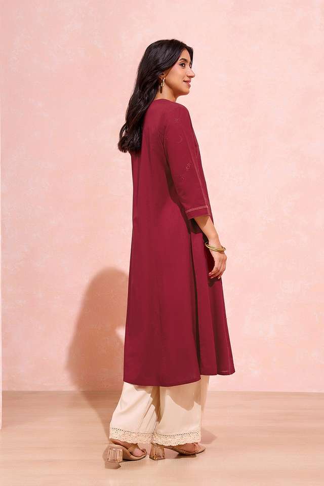 Red Cotton Chikankari Kurta thumbnail image number null
