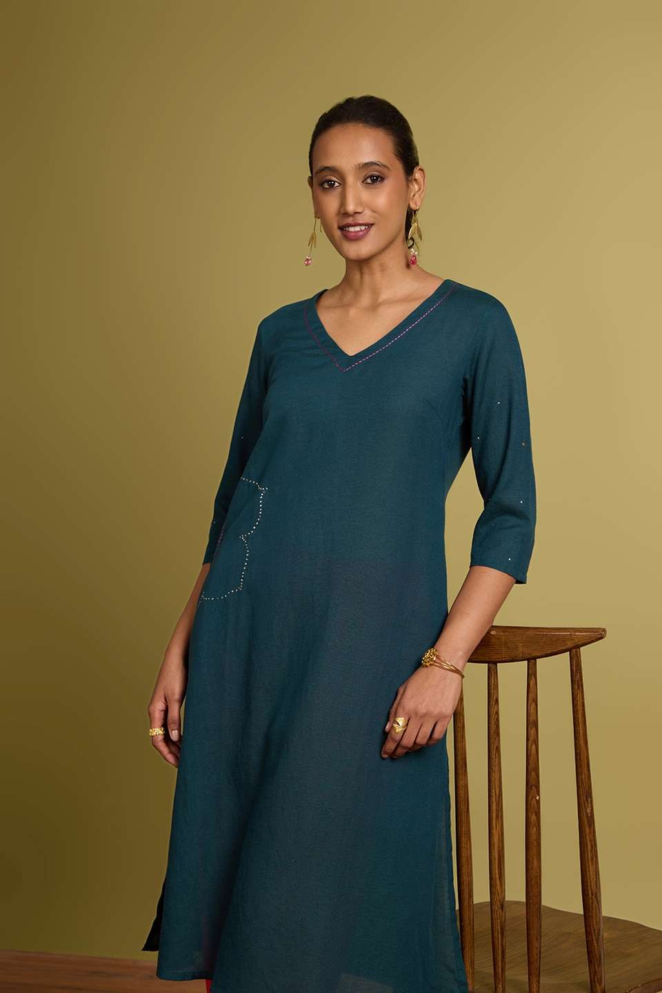 Dark Green Viscose Cotton Embroidered Kurta