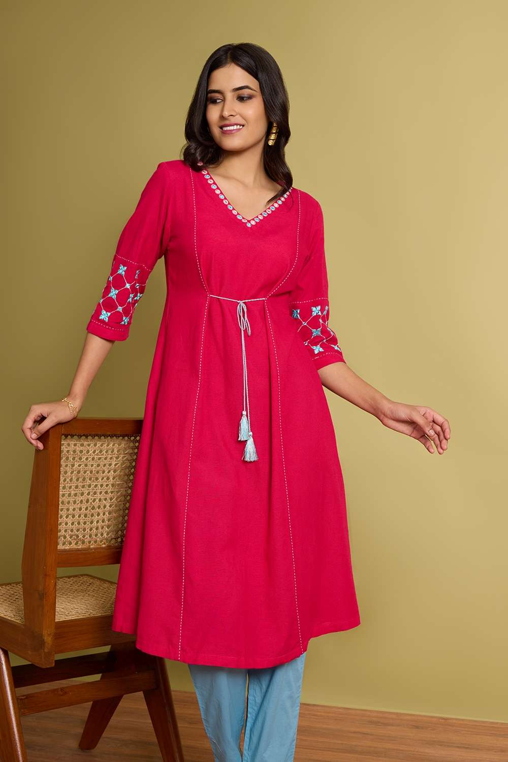 Pink Viscose Cotton Embroidered Kurta image number null