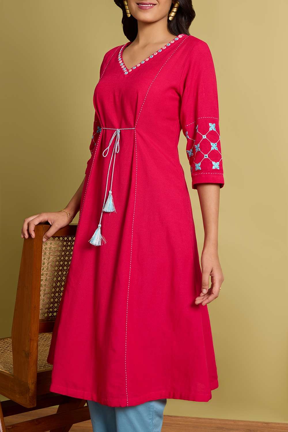 Pink Viscose Cotton Embroidered Kurta image number null