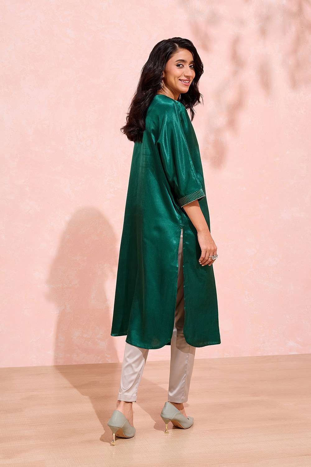 Green Woven Cotton Viscose Kurta image number null