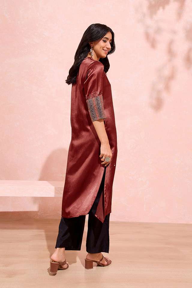 Dark Red Viscose Cotton Embroidered Kurta thumbnail image number null