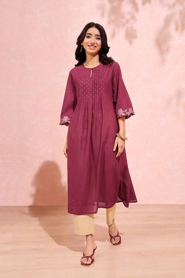 Dark Pink Cotton Viscose Embroidered Kurta thumbnail image number null
