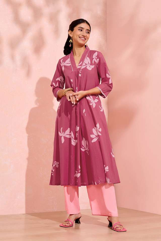 Dark Pink Screen Printed Pure Cotton Kurta image number