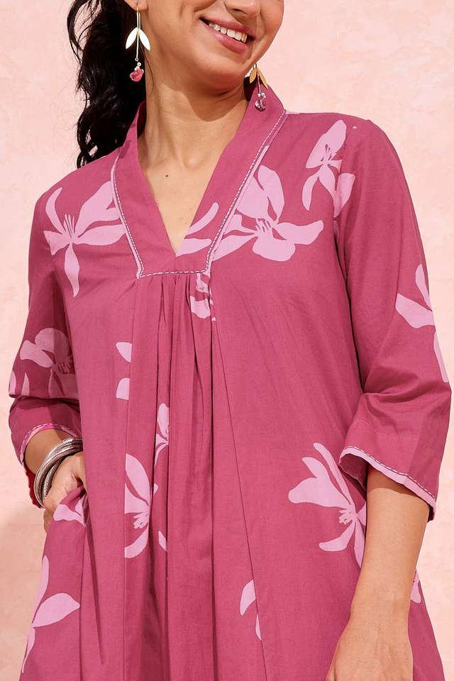 Dark Pink Screen Printed Pure Cotton Kurta thumbnail image number null