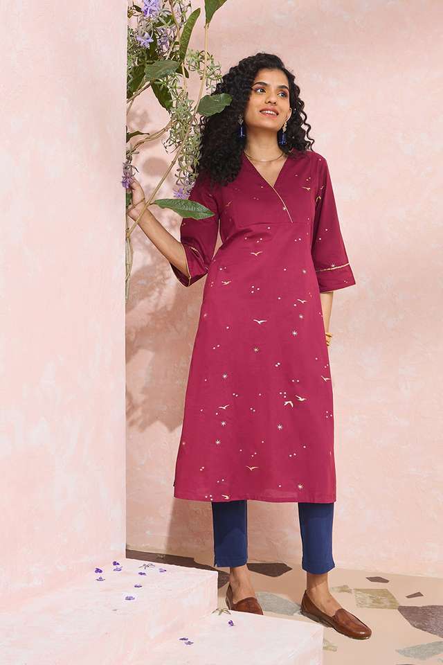 Dark Pink Screen Printed Pure Cotton Kurta thumbnail image number null