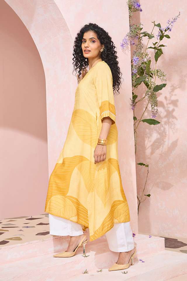 Yellow Printed Viscose Kurta image number