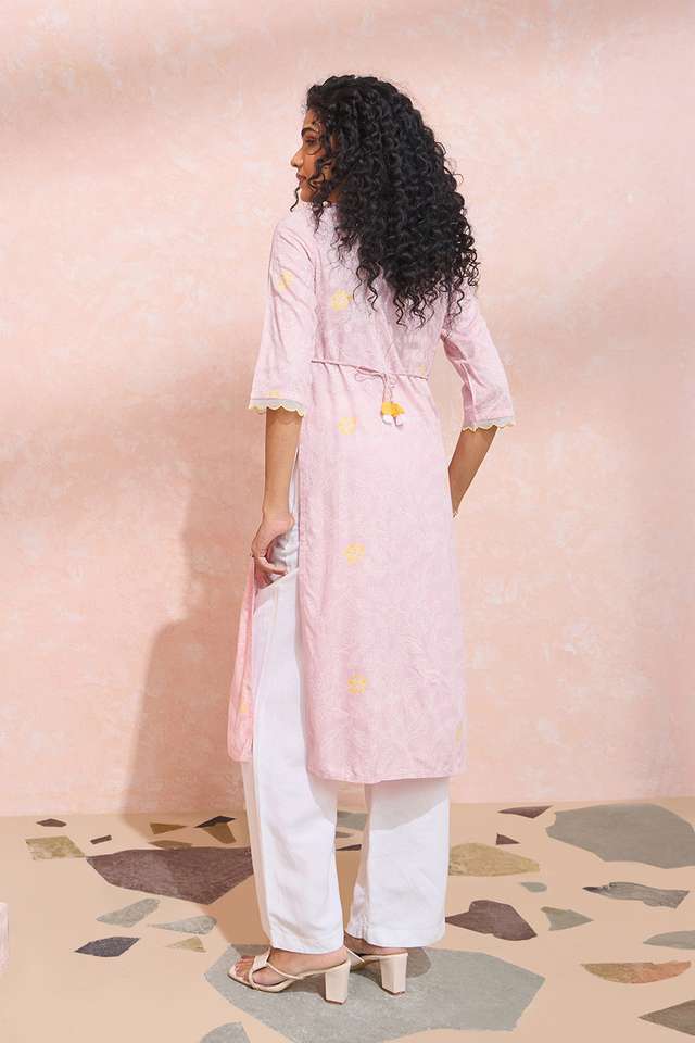 Light Pink Screen Printed Viscose Kurta thumbnail image number null