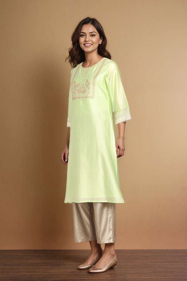 Light Green Pure Silk Cotton Embroidered Kurta thumbnail image number null