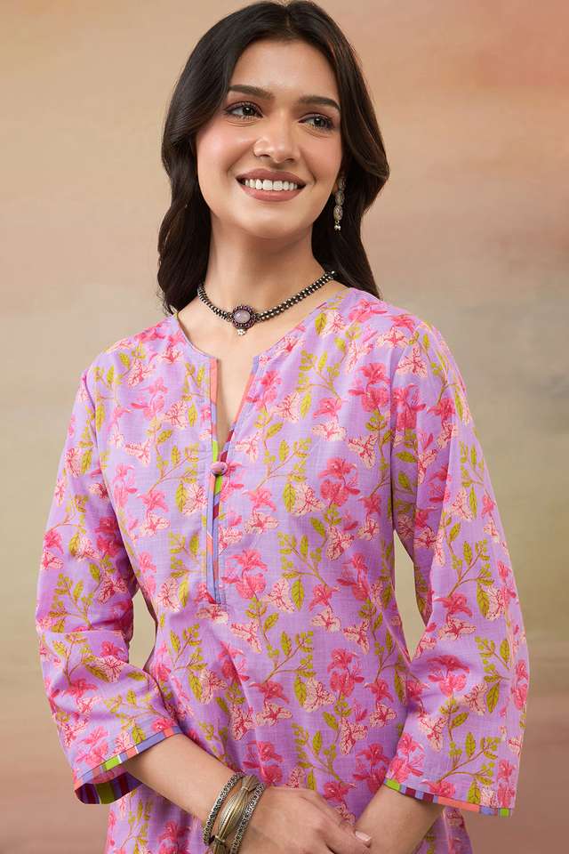 Light Violet Pure Cotton Screen Printed  Kurta thumbnail image number null
