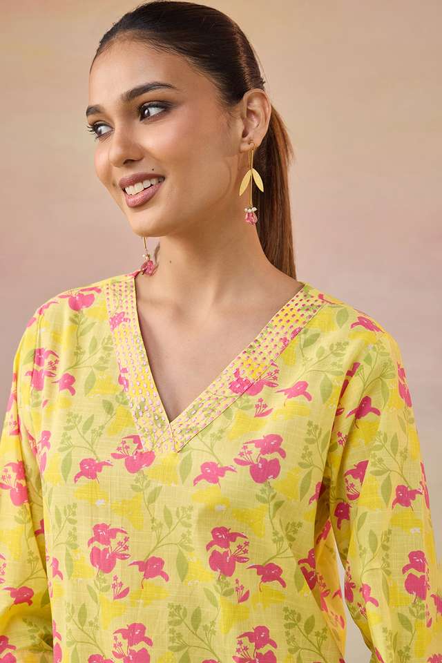 Yellow Screen Printed  Pure Cotton Kurta thumbnail image number null