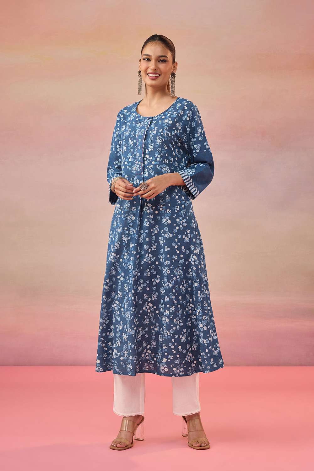 Blue Dabu Block Printed Pure Cotton Kurta image number null
