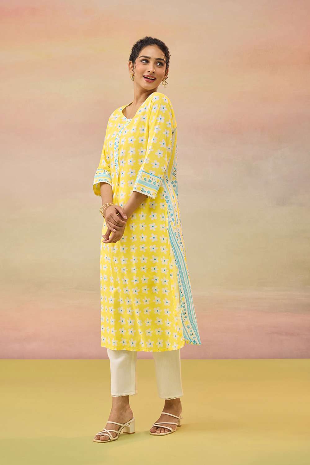 Yellow Screen Printed Pure Cotton Kurta image number null